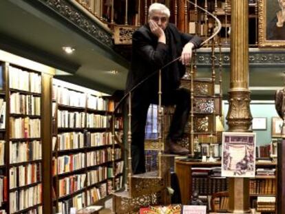 El ilusionista Anthony Blake, en la librer&iacute;a Miguel Miranda de Madrid.