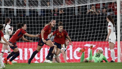 Selección femenina de fútbol de España
