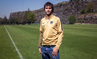 Arribas, en las instalaciones de entrenamiento de Pumas.