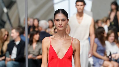 Pedro del Hierro crea una colección pensada para soñar con las noches perfectas de verano