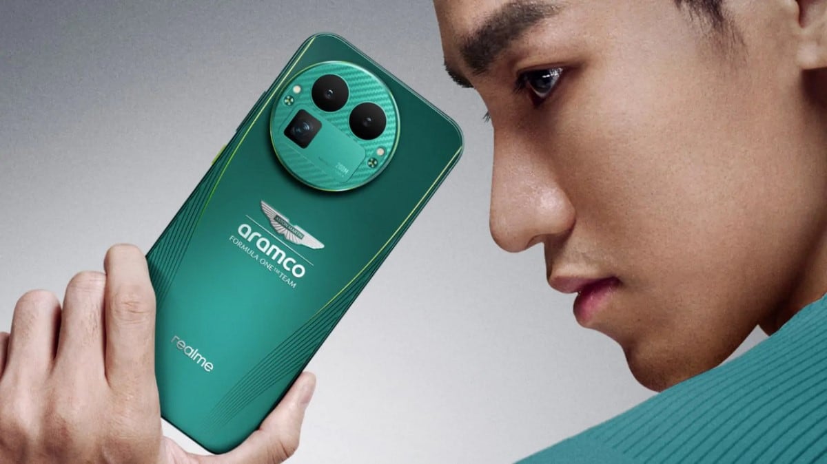 Realme GT 8 Pro Aston Martin F1 Edition