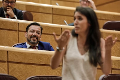 El senador David Erguido, durante la intervención de la ministra de Igualdad, Irene Montero, en el pleno de la Cámara alta del pasado 14 de julio.