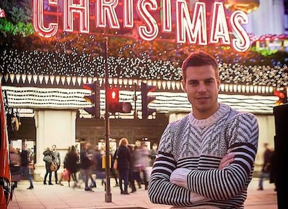 La Premier no conoce el parón navideño, todo lo contrario: se intensifica el calendario de partidos. César Azpilicueta recibirá la visita de su familia en Londres.