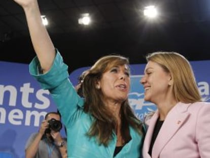 Alicia Sánchez-Camacho y Dolores de Cospedal, durante el mitin.