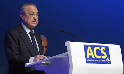 Florentino Pérez, presidente de ACS, en una junta de accionistas.