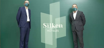 Javier Villanueva y Amado Jimenez, director general y director de Recursos Humanos de Silken Hoteles.