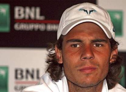 Rafa Nadal atiende a los medios en Roma.