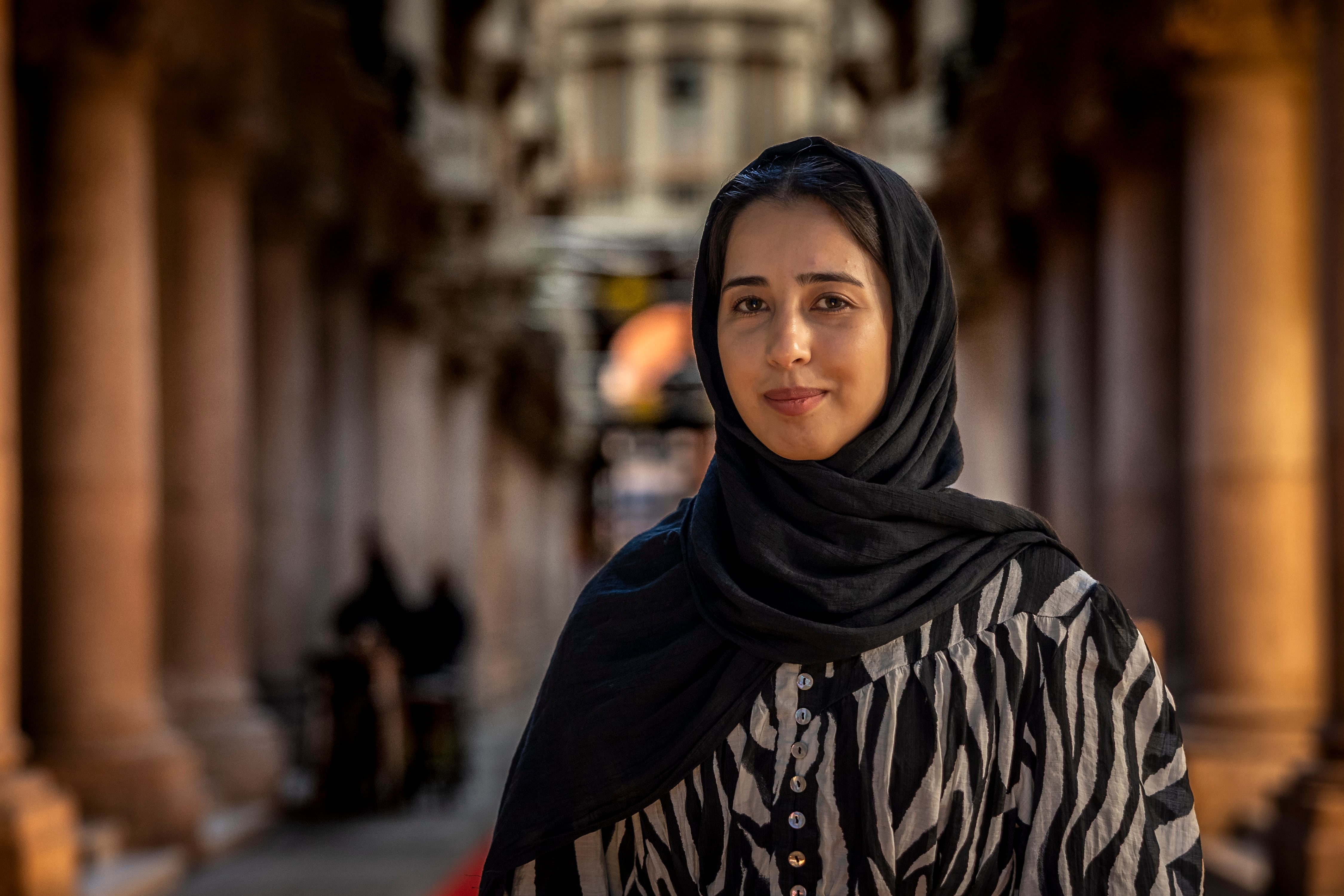 Las dificultades para encontrar trabajo con hiyab: “Tienes un buen currículum, pero no puedes llevar el velo”