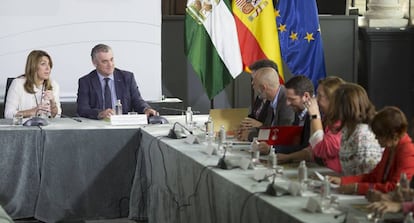 La presidenta de la Junta, Susana Díaz, durante el Pleno del Consejo Económico y Social de Andalucía.