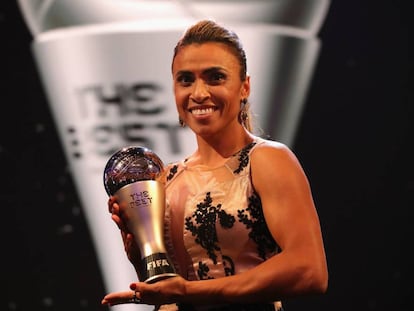 Marta ganhou o prêmio de melhor do mundo pela sexta vez. 