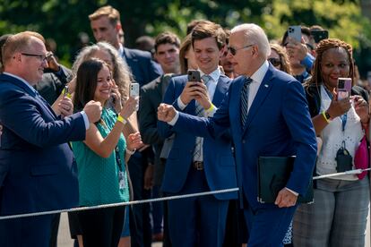 El presidente de EE UU, Joe Biden, regresa a la Casa Blanca después de unos días de vacaciones, este miércoles.