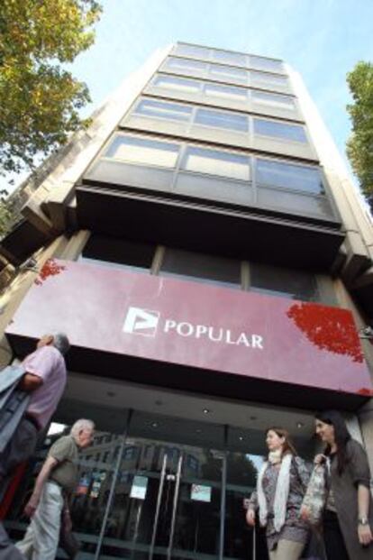 Oficina de Banco Popular.