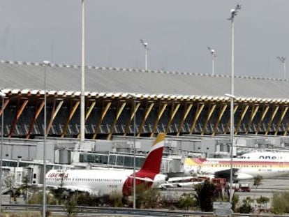 Aviones de Iberia en el aeropuerto de Madrid-Barajas