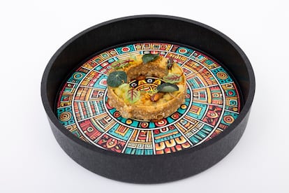 Anillo de maíz relleno de lechazo