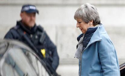 La primera ministra británica Theresa May se dirige a Downing Street el pasado viernes.