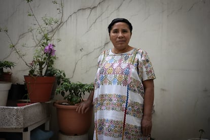 Marcela de Jesús Natalia retratada en su casa, después de la entrevista.