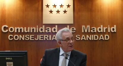 El consejero de Sanidad, Jesús Sánchez Martos.