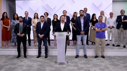 El líder de Vox, Santiago Abascal, comparece este jueves en la sede del partido en Madrid.