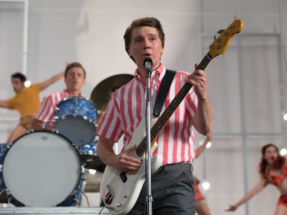 'Love & Mercy', película sobre Brian Wilson (interpretado por Paul Dano, en la foto), líder de los Beach Boys, los amos de la música de playa. Se estrena el 10 de julio en España.