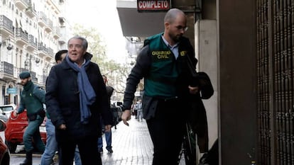 El abogado José María Corbín, cuñado de la exalcaldesa de Valencia Rita Barberá, el día de su detención.