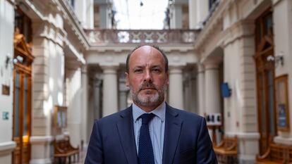 El juez Jaime Balmaceda en el Palacio de Tribunales en Santiago, Chile, el 6 de marzo de 2024.