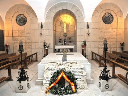 Cripta del Alcázar de Toledo donde están enterrados Milans del Bosch y Moscardó.