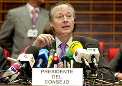 Piqué, durante la rueda de prensa posterior a la reunión.