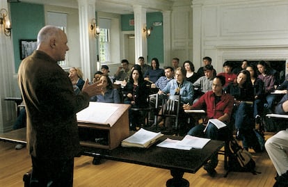 Anthony Hopkins en un fotograma de 'La mancha humana', película de 2003 basada en la novela de Philip Roth.
