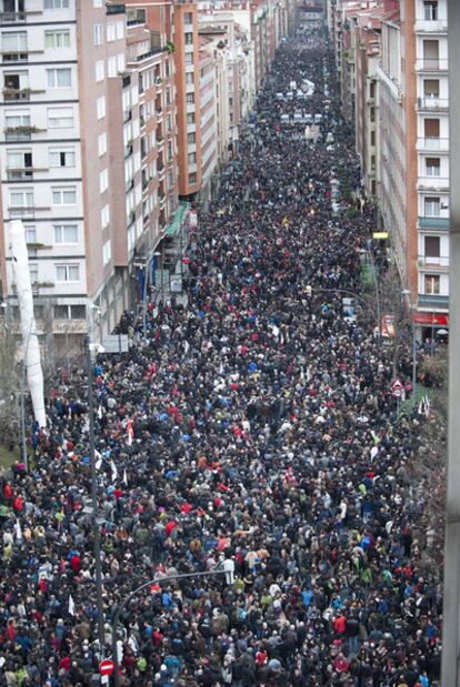 Manifestación <i>abertzale </i>ayer en Bilbao por el acercamiento de presos.