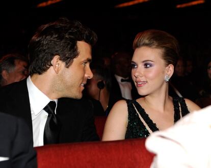 Scarlett Johansson y Ryan Reynolds se casaron en septiembre de 2008 y, dos años después, la pareja publicó un comunicado a través de la revista ‘People’ para anunciar el fin de su matrimonio.