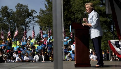 Clinton hace campa&ntilde;a en Ohio