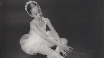 Claudia Sheinbaum practicó ballet durante 14 años. En la imagen, con su atuendo de bailarina en una foto de sus redes sociales.