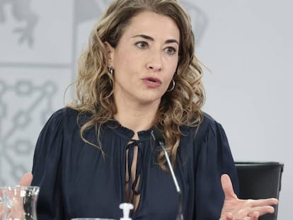 La ministra de Transportes, Raquel Sánchez, en la rueda de prensa posterior al Consejo de Ministros.