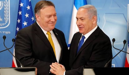 Mike Pompeo y Benjamin Netanyahu este domingo en Tel Aviv.