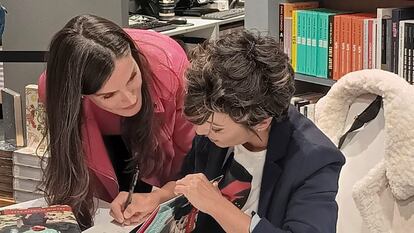 Reina Letizia y Sonsoles Onega