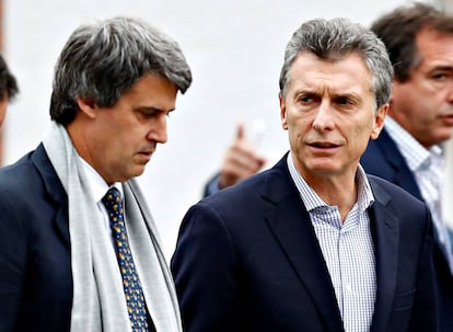 Prat-Gay junto al presidente Mauricio Macri.