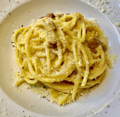 CARBONARA DEL RESTAURANTE ROSCIOLI / CAPEL