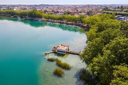 Vista aérea del Estany de Banyoles, en la provincia de Girona.