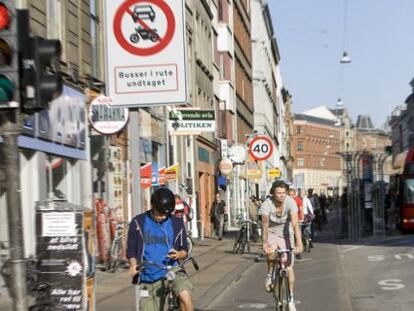 Una calle de Copenhague, la capital de Dinamarca.