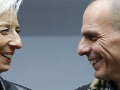 El ministre grec de Finances, Iannis Varufakis, i la cap de l'FMI, Christine Lagarde, ahir a la nit a Brussel·les.