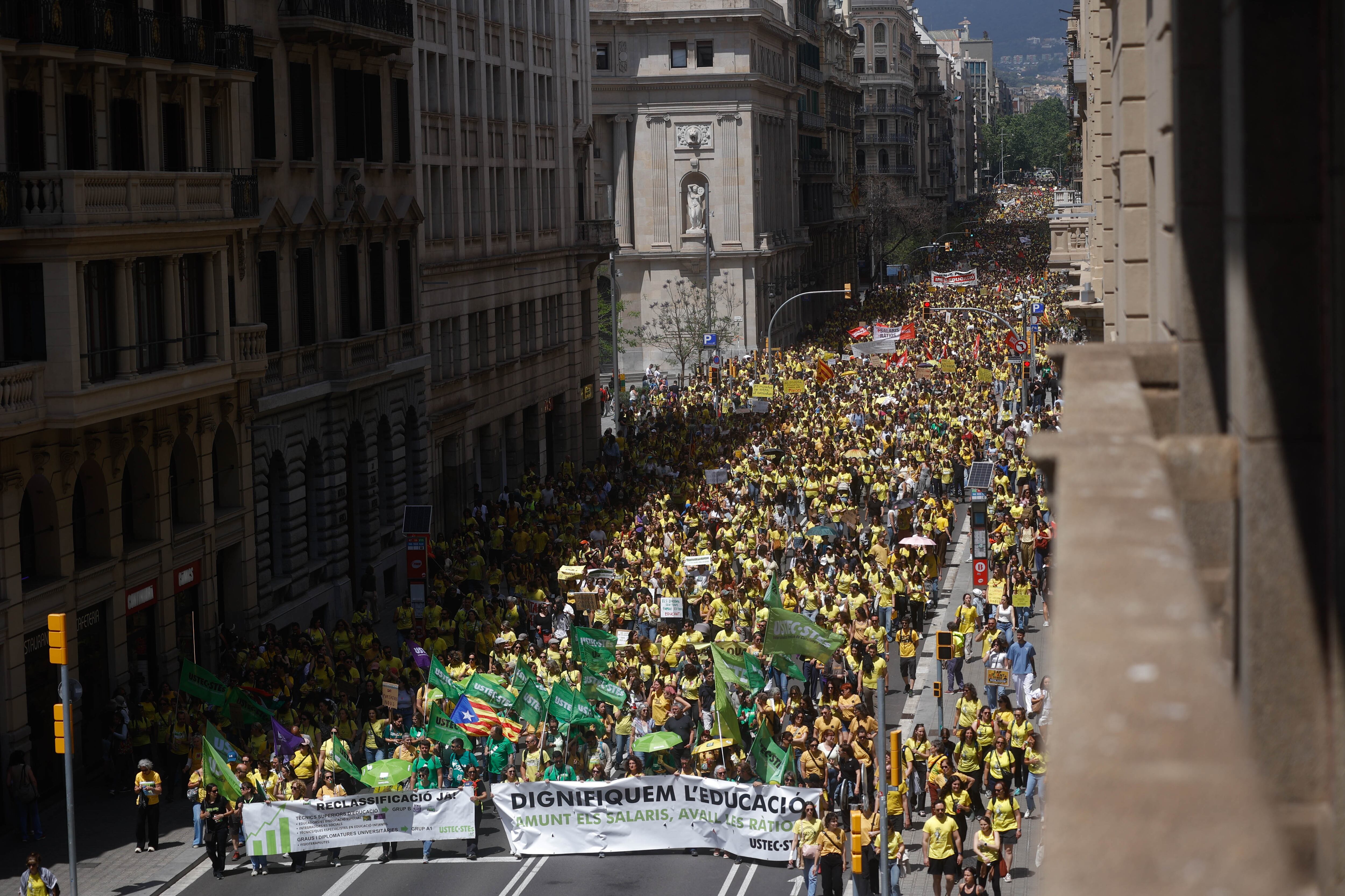 Ambiente de la protesta, este martes, en Barcelona.