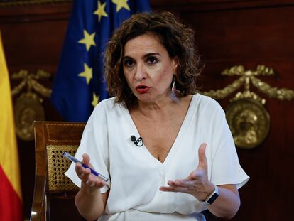 La ministra de Hacienda y nueva número dos del PSOE, María Jesús Montero, en la entrevista con la Agencia Efe.