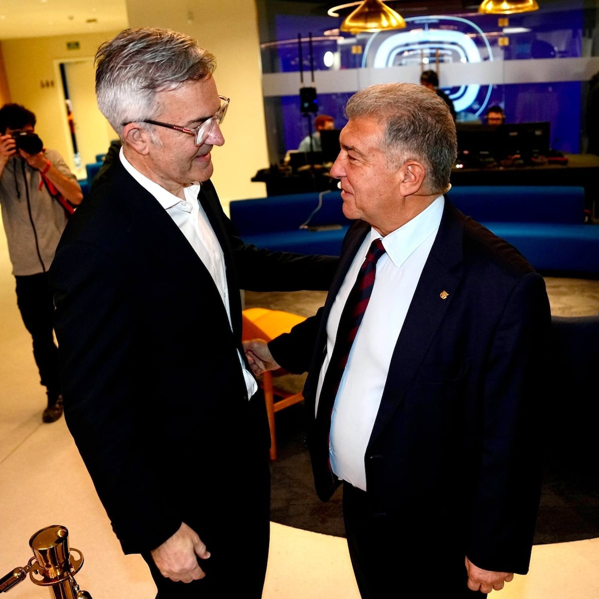 Laporta vs Font: Tensions Rise in Barcelona Presidential Election Over Messi & Management Claims
