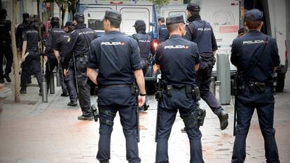 Agentes de la Policía Nacional, en una imagen de archivo.