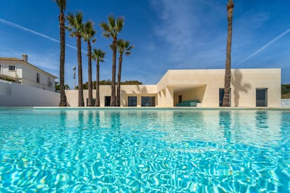 Villa con piscina en Mijas, Málaga.