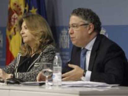 La secretaria de Estado de Empleo, Engracia Hidalgo, junto al secretario de Estado de la Seguridad Social, Tomás Burgos. EFE/Archivo