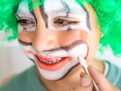 Pintacaras para todo tipo de pieles y fáciles de quitar. GETTY IMAGES.