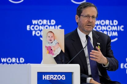 El presidente de Israel, Isaac Herzog, durante su intervención en el Foro de Davos, el 18 de enero. 