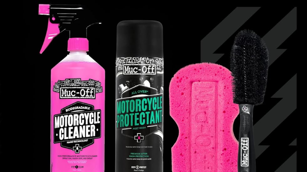 Este kit de limpieza para motocicletas supera las 2.500 valoraciones.