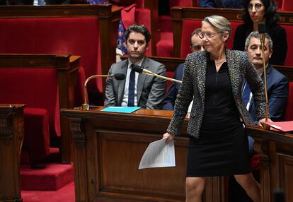 La primera ministra francesa, Élisabeth Borne, antes de intervenir en el Parlamento. 